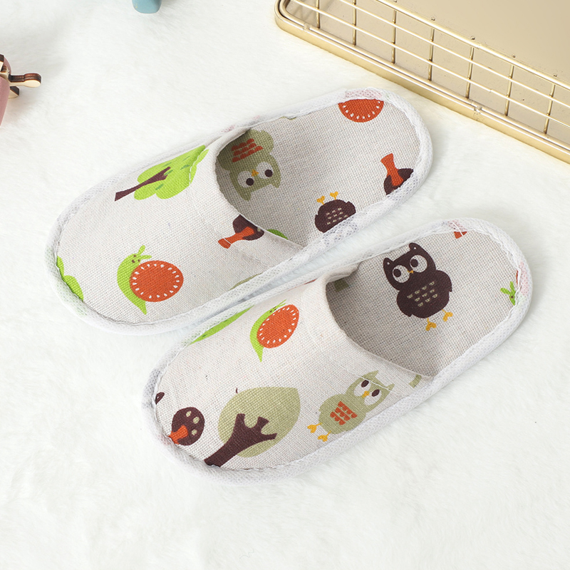 1Pair Disposable Cartoon Child - Kids Indoor Outdoor Slippers 评论和价格