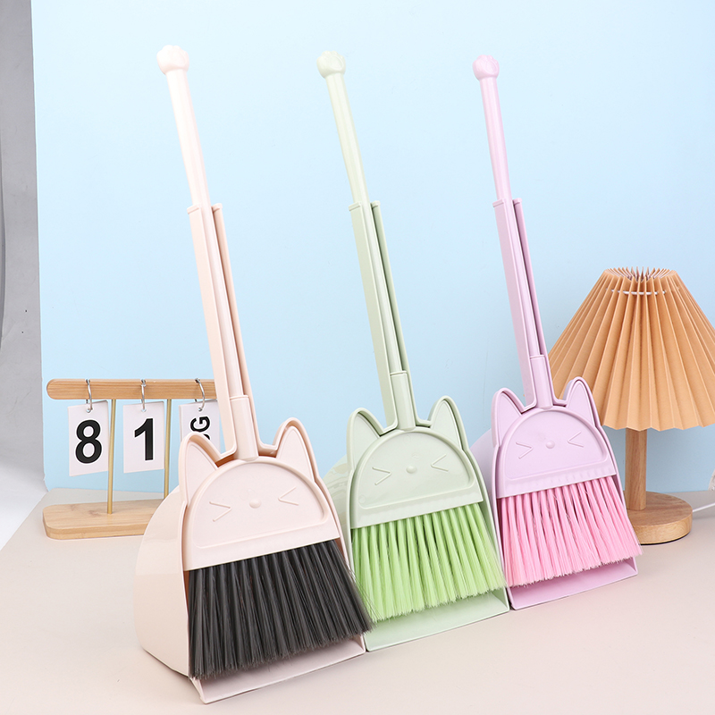 Cartoon-Style Toddler Broom Du - Kids Outdoor Broom 评论和价格