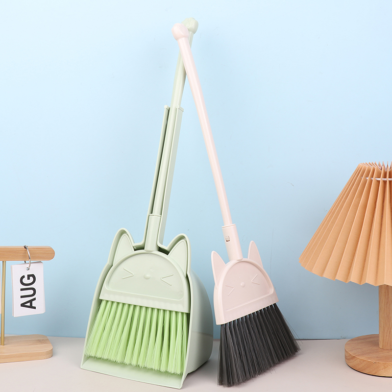 Cartoon-Style Toddler Broom Du - Kids Outdoor Broom 评论和价格